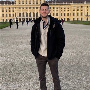 Meet your Posher, Andrew